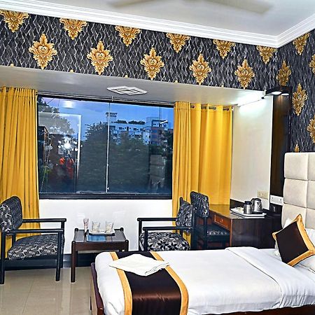 Hotel Rajhans International Bhāgalpur Buitenkant foto