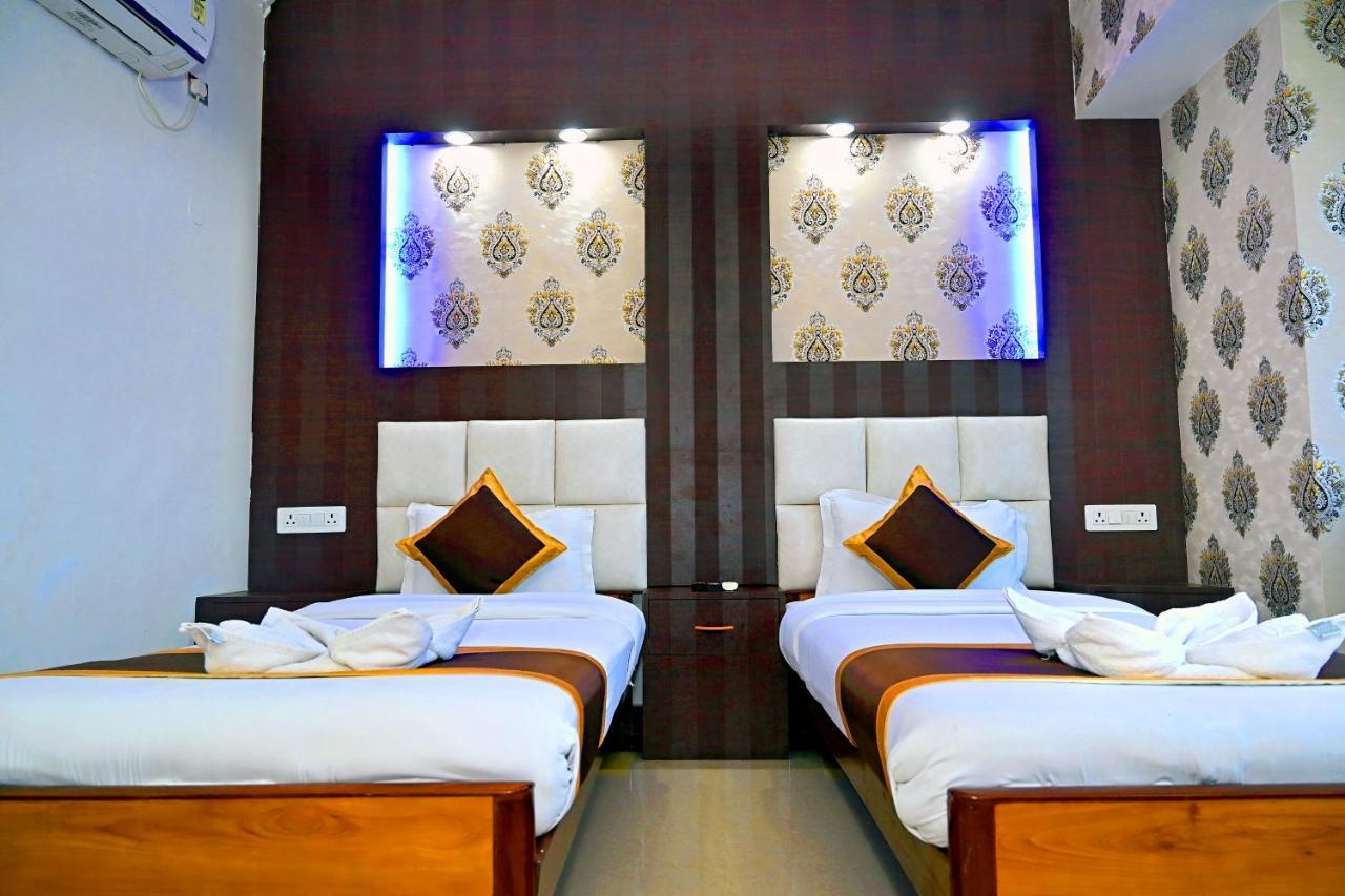 Hotel Rajhans International Bhāgalpur Buitenkant foto