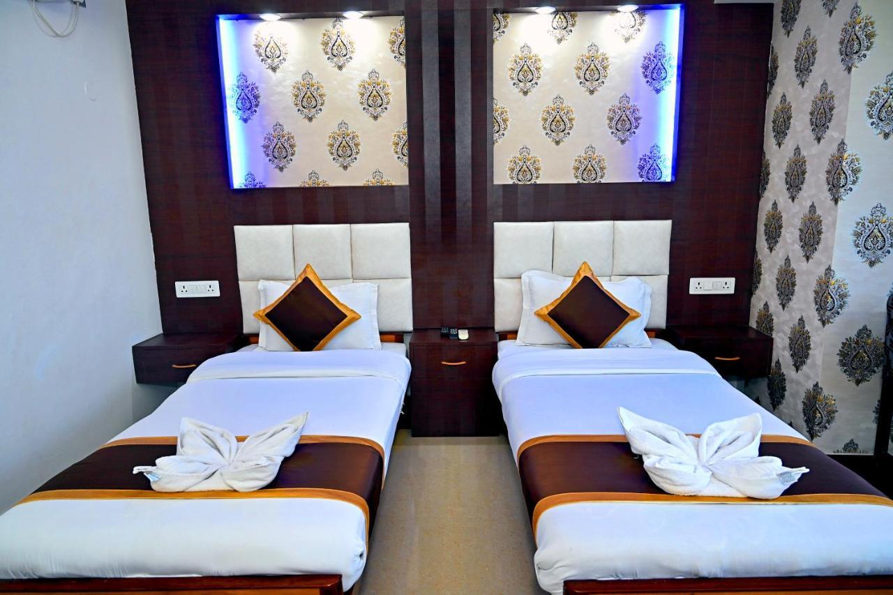 Hotel Rajhans International Bhāgalpur Buitenkant foto