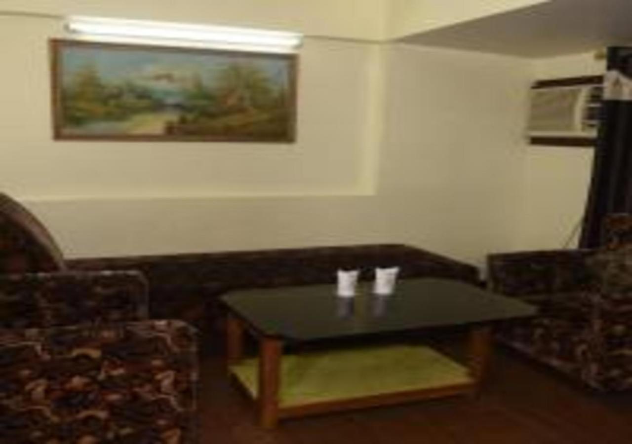 Hotel Rajhans International Bhāgalpur Buitenkant foto